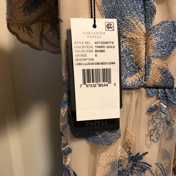 Formal dress. Adrianna Papell - Picture 2 of 2